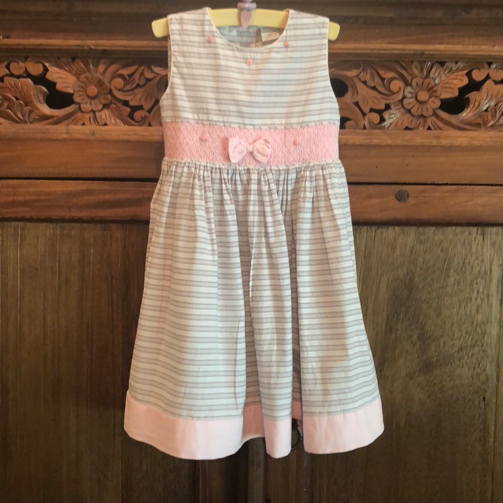 Hand smocked 3T pink and gray dress